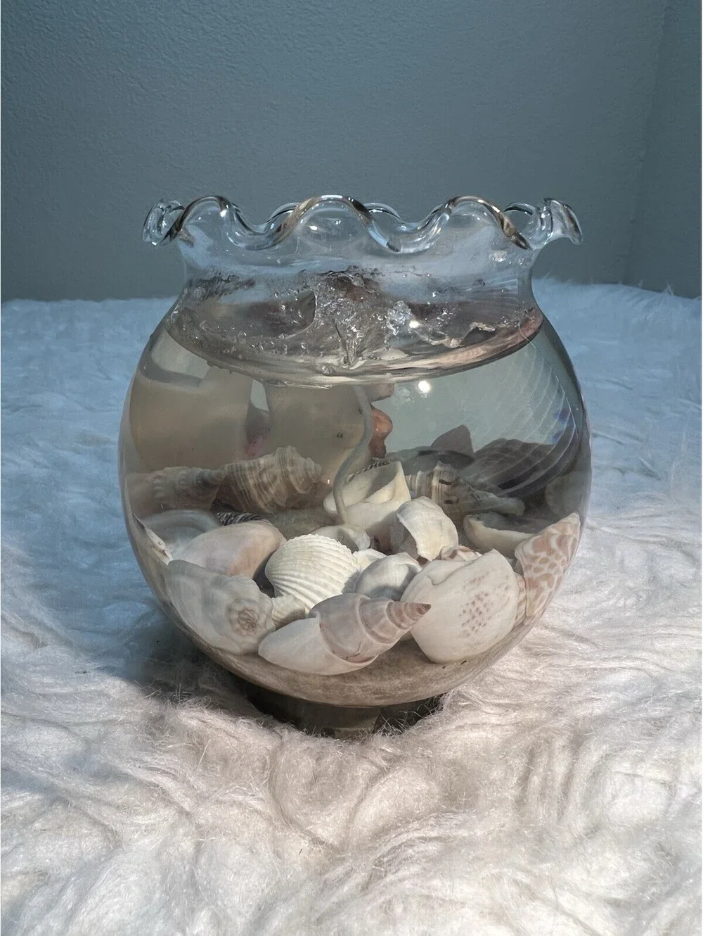 ocean-themed gel candle with a Mermaid